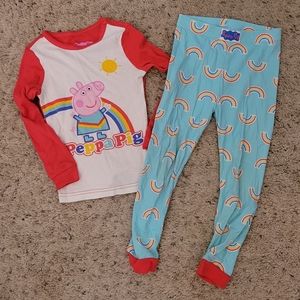 Girl's Peppa Pig Pajamas Size 4T